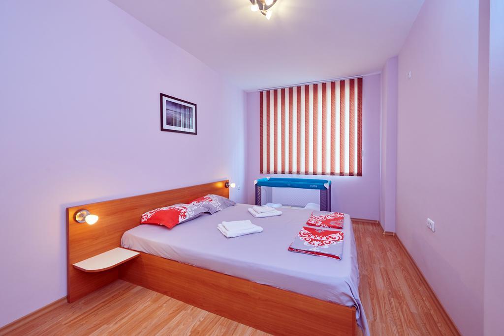 Apartments Dimitrovi Pomorie Exterior foto