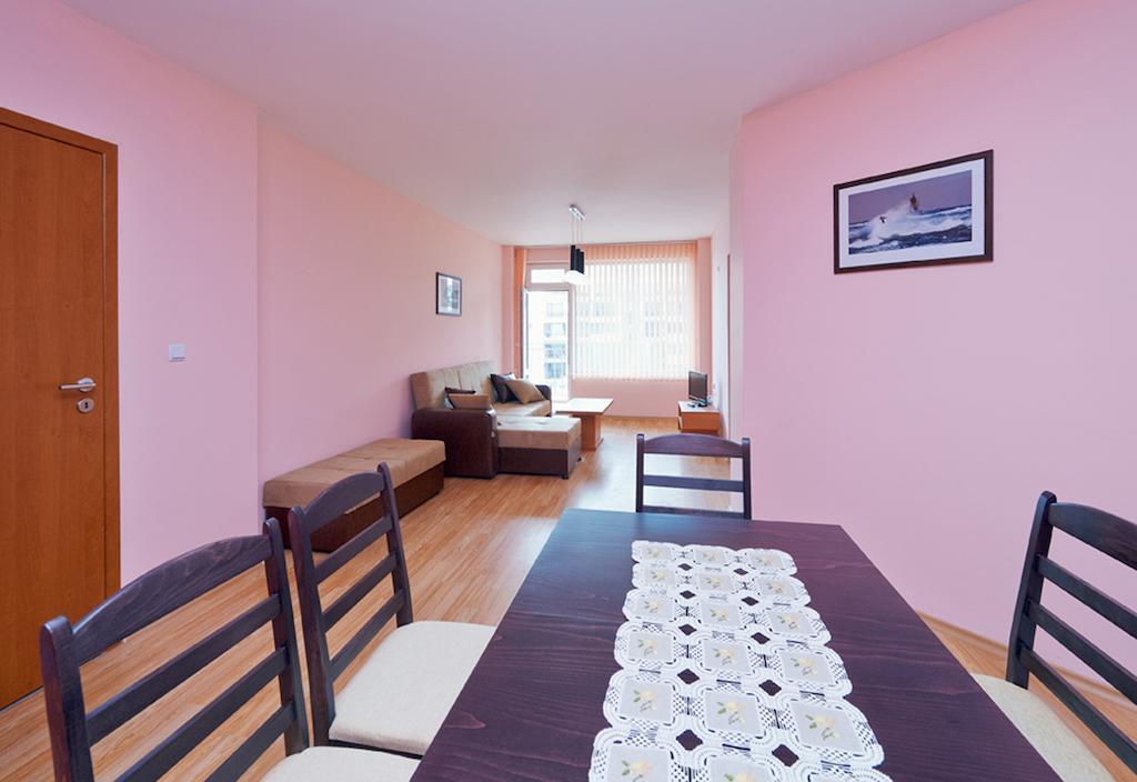 Apartments Dimitrovi Pomorie Zimmer foto