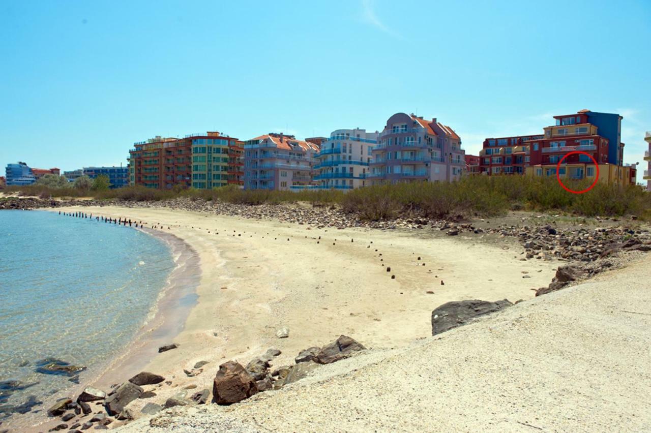 Apartments Dimitrovi Pomorie Exterior foto